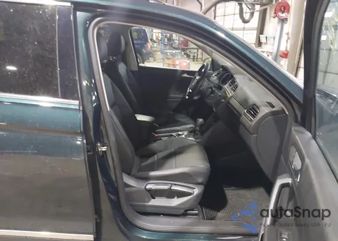 2018 Volkswagen Tiguan 2.0T Se/2.0T Sel from USA, damaged, VIN 3VV2B7AX8JM113976